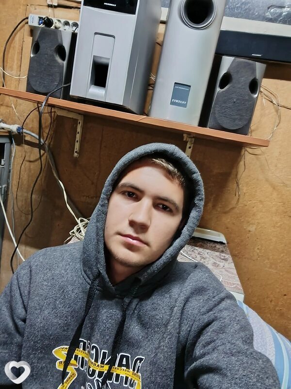 Артём, 24, Липецке — анкета №947101