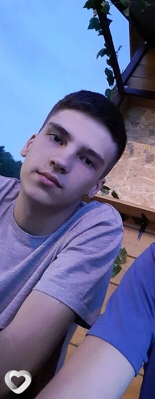 Данил, 21, Горно-Алтайске — анкета №947397