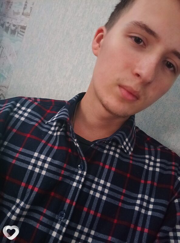 Макс, 21, Москве — анкета №947811