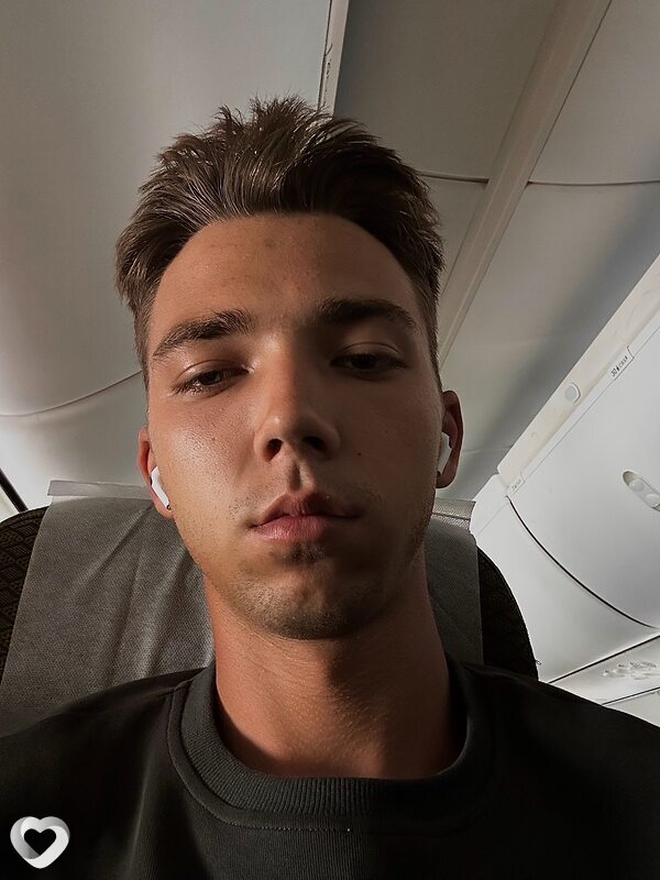 Дима, 23, Барнауле — анкета №947842