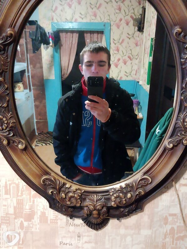 Макс, 21, Москве — анкета №948016