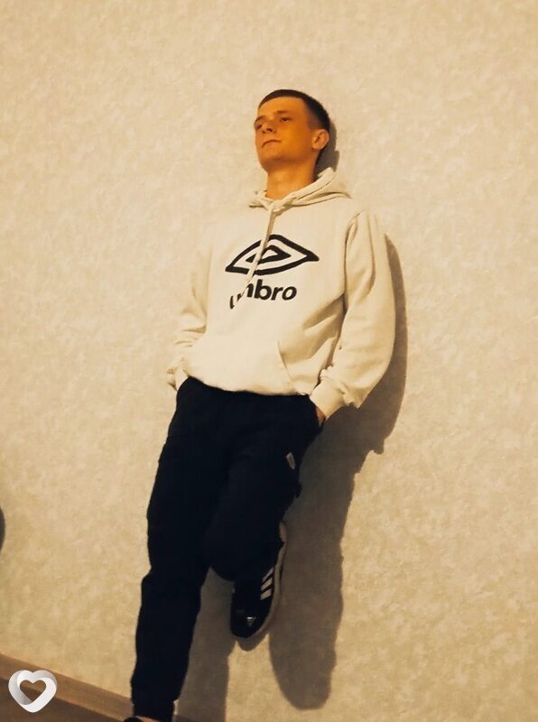 Artem, 26, Житковичах — анкета №948347