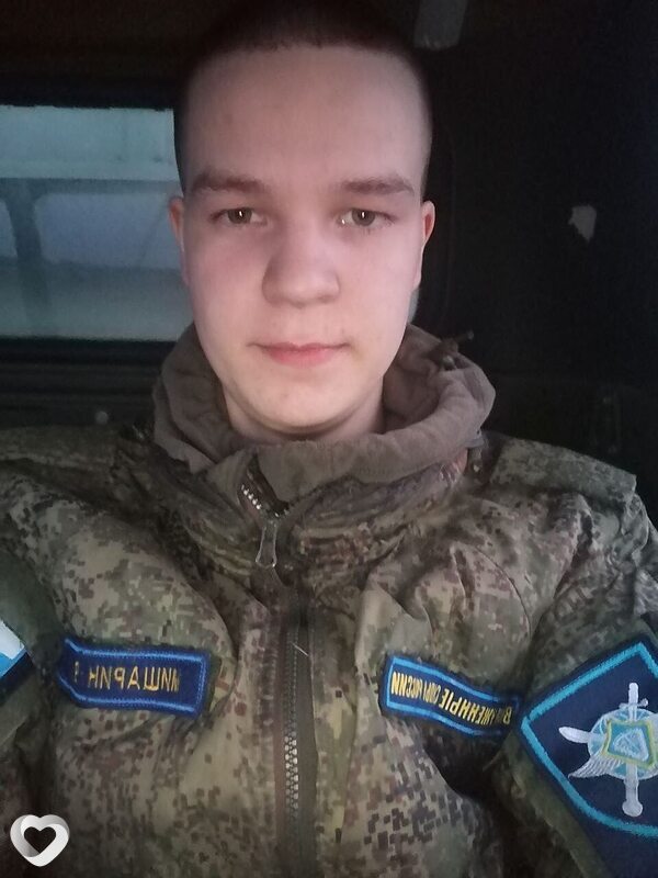 Владислав, 21, Сыктывкаре — анкета №948295