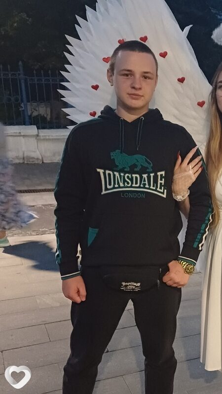 Максим, 21, Нижнем Новгороде — анкета №949329