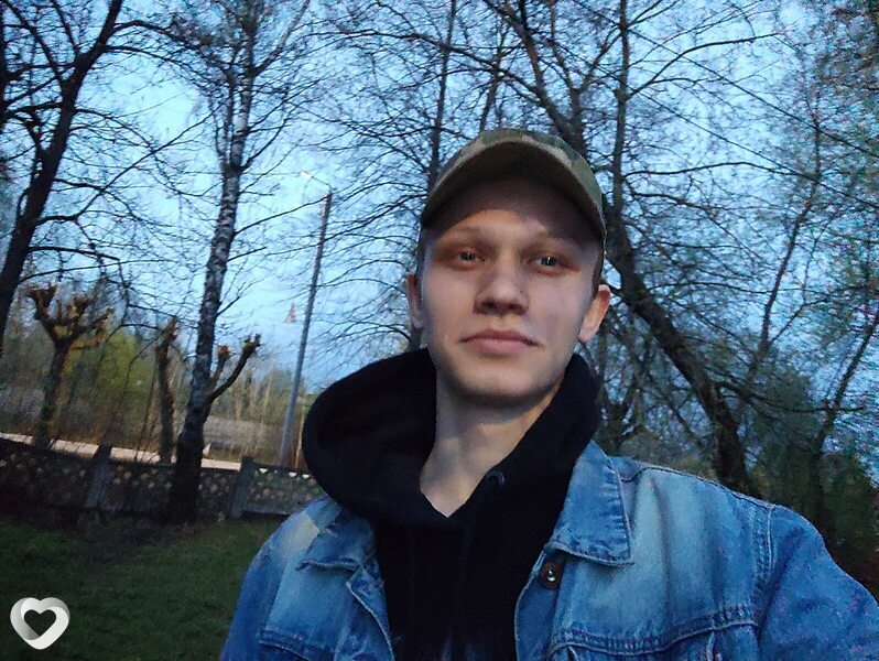 Евгений, 23, Кирове — анкета №949347