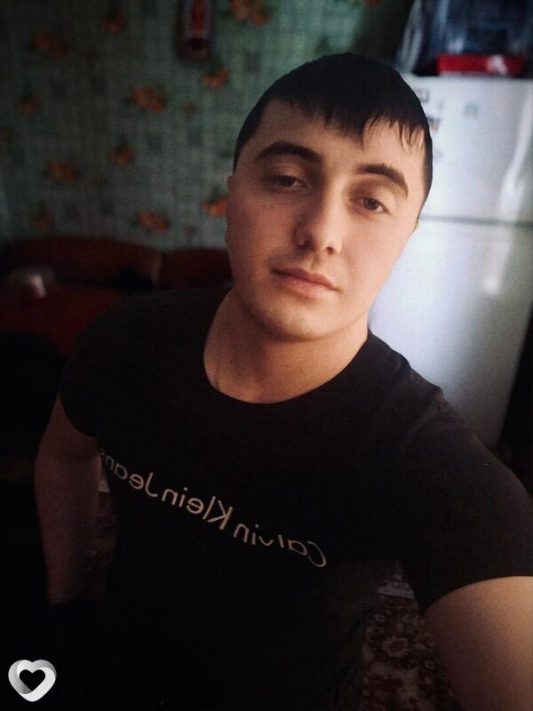 Валентин, 28, Нерюнгри — анкета №950965