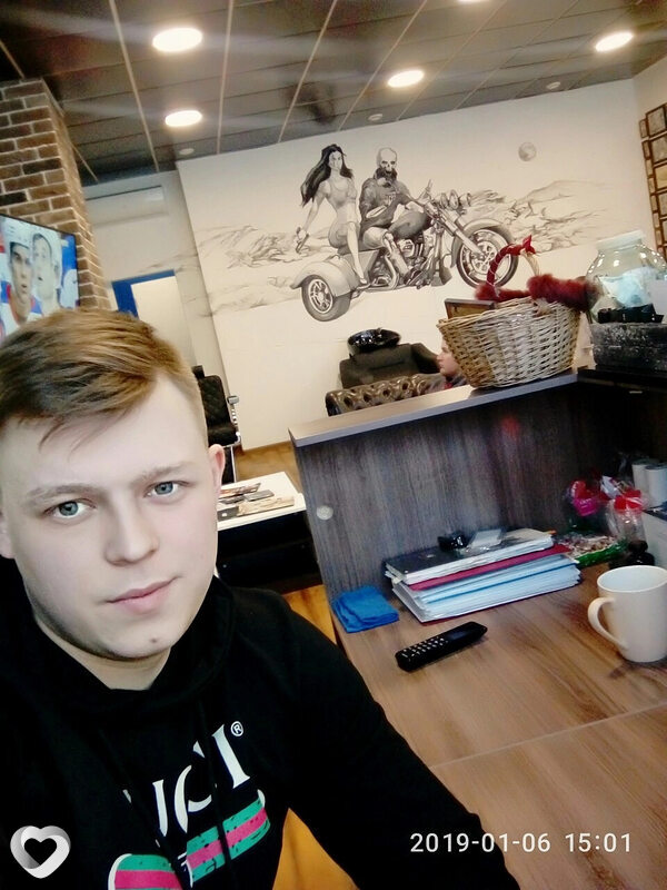 Максим, 29, Энгельсе — анкета №951512
