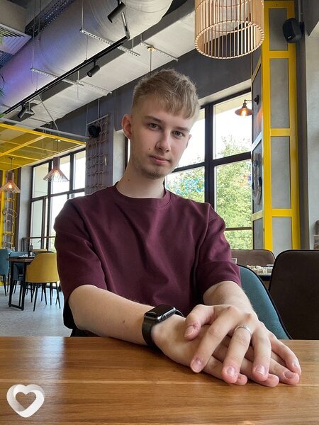 Артем, 24, Калуге — анкета №952124