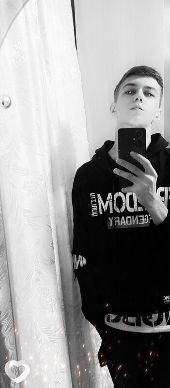 Данила, 24, Новосибирске — анкета №952530