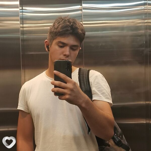 Иван, 22, Рыбинске — анкета №953572