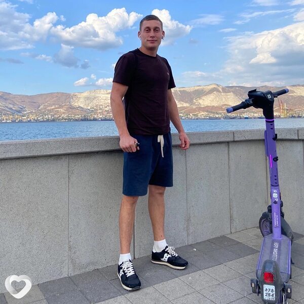 Дмитрий, 27, Новороссийске — анкета №953678