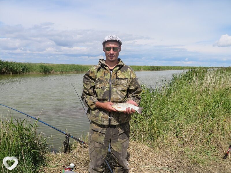 Виктор, 40, Купине — анкета №953903
