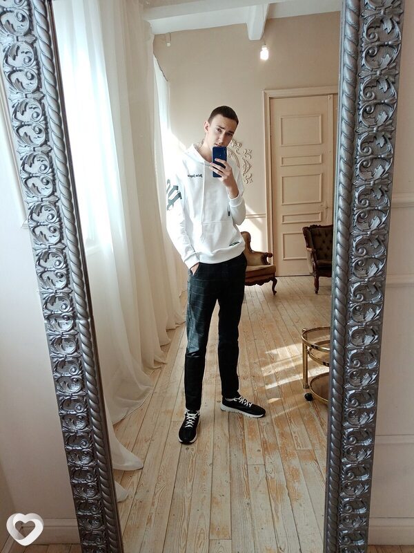 Алексей, 23, Иркутске — анкета №953985
