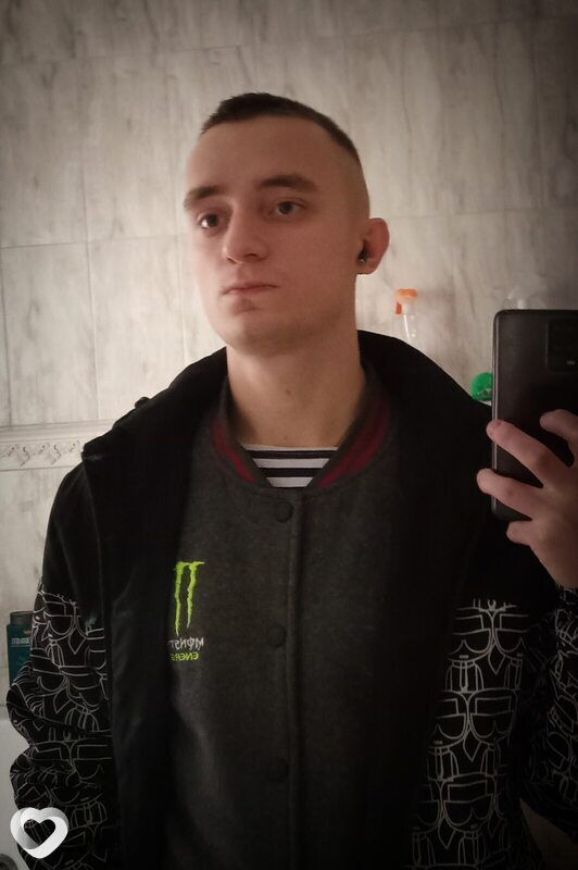 Евгений, 22, Владивостоке — анкета №954287