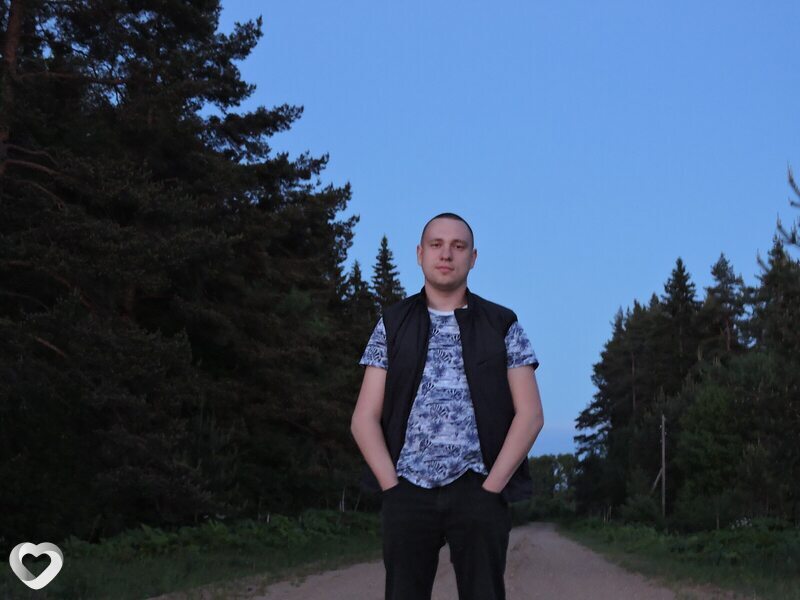 Илья, 28, Твери — анкета №954421