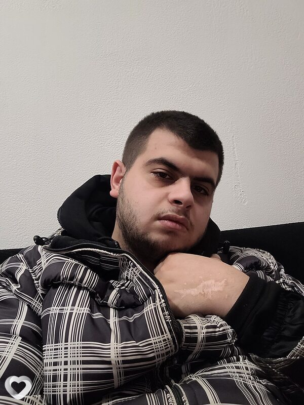 Эмиль, 24, Казани — анкета №954544