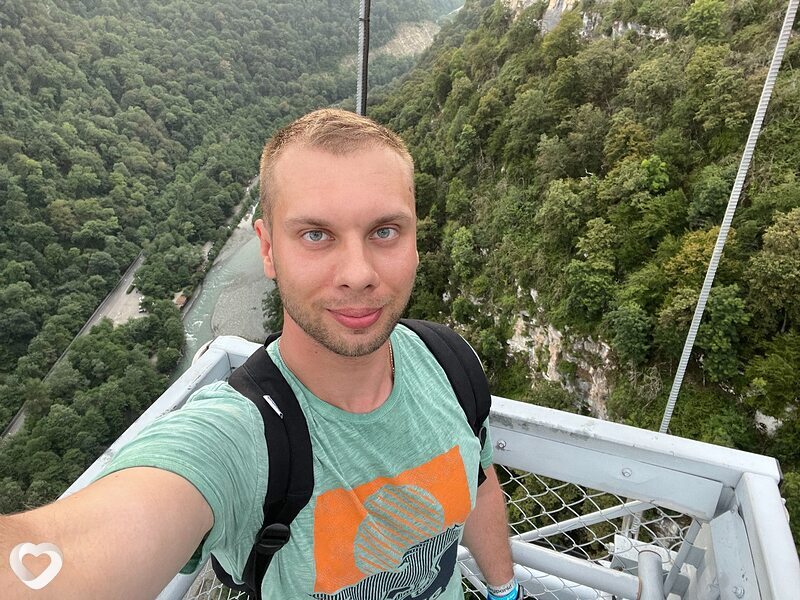 Артем, 35, Ростове-на-Дону — анкета №954787