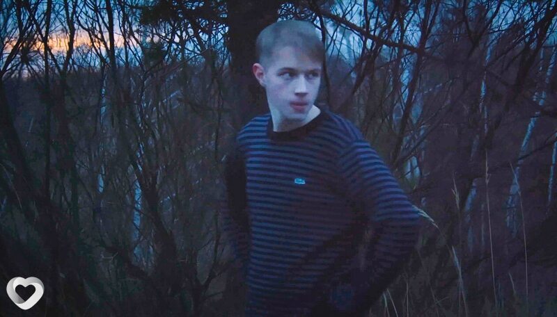 Максим, 21, Москве — анкета №954994