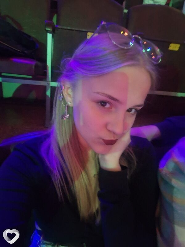 Анита, 20, Гомеле — анкета №955070