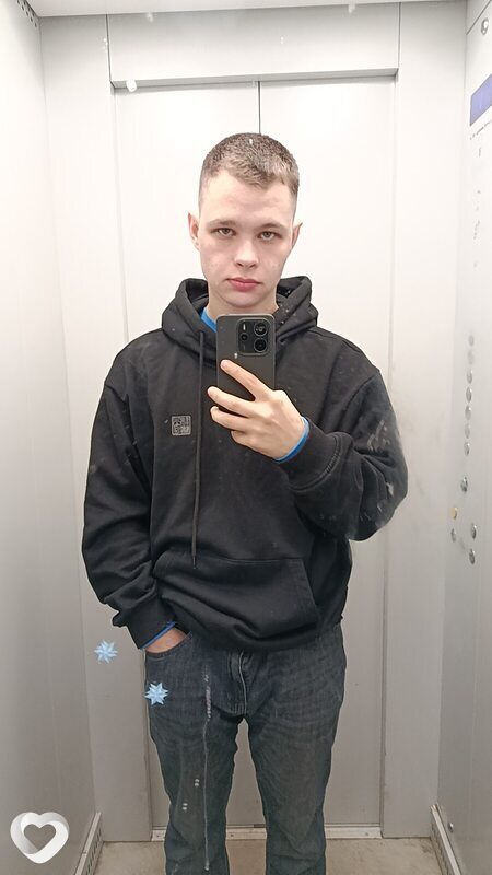 Илья, 22, Сызрани — анкета №955932
