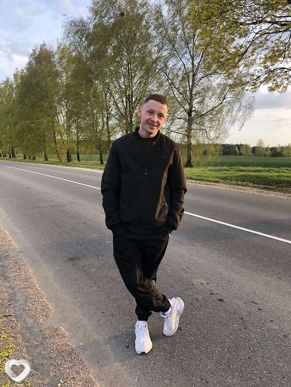 Макс, 27, Дятлове — анкета №955908