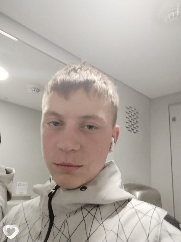 Андрей, 23, Москве — анкета №956005