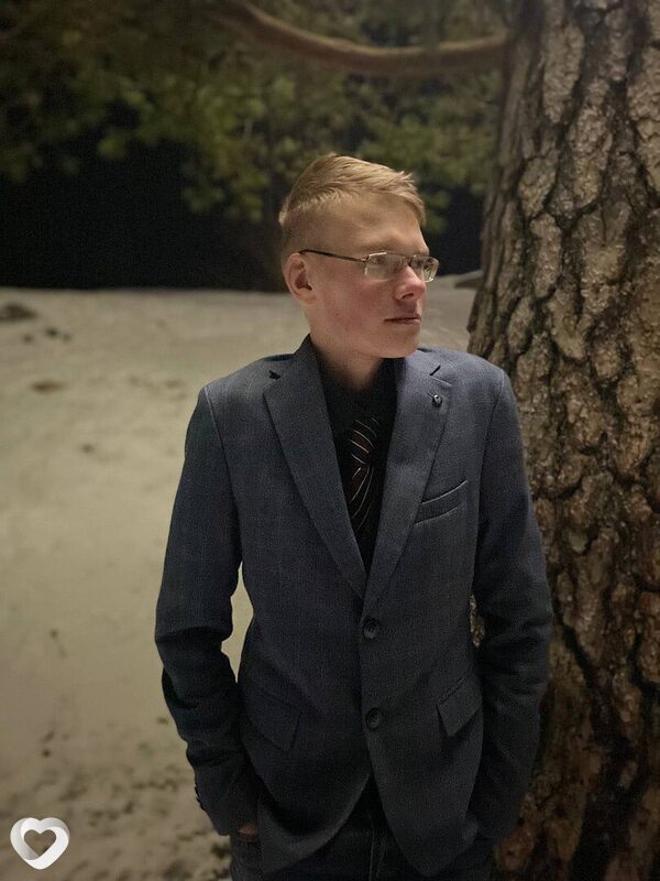 Иван, 23, Санкт-Петербурге — анкета №956354