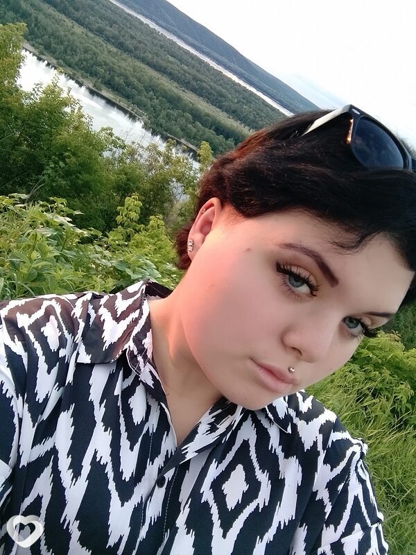 Александра, 21, Самаре — анкета №957098