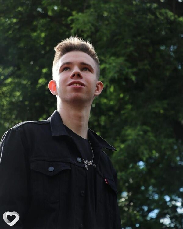 Александр, 23, Москве — анкета №957195