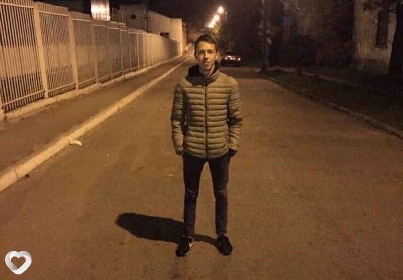 Игорь, 41, Каменское — анкета №957301
