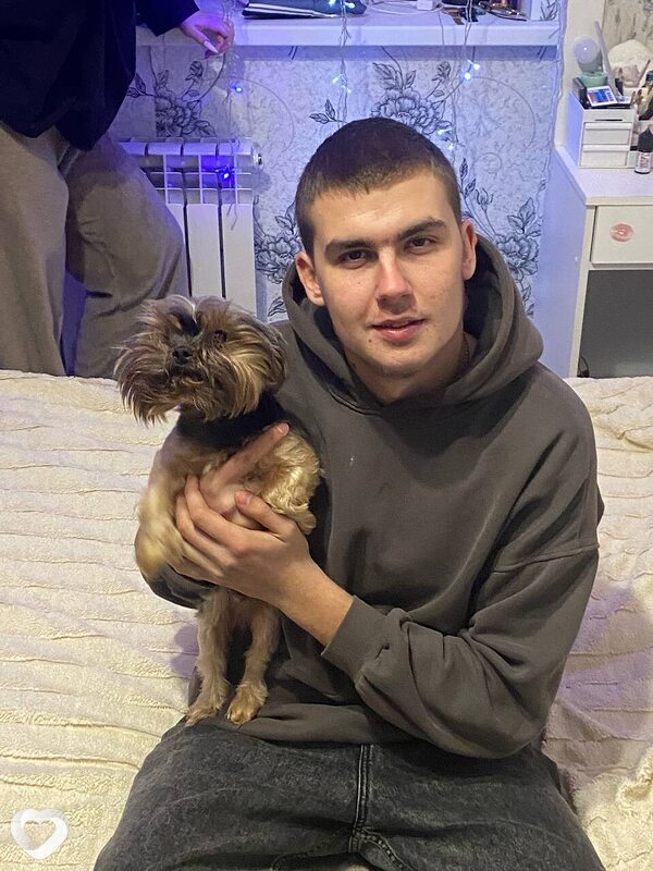 Эрик, 24, Ижевске — анкета №957476