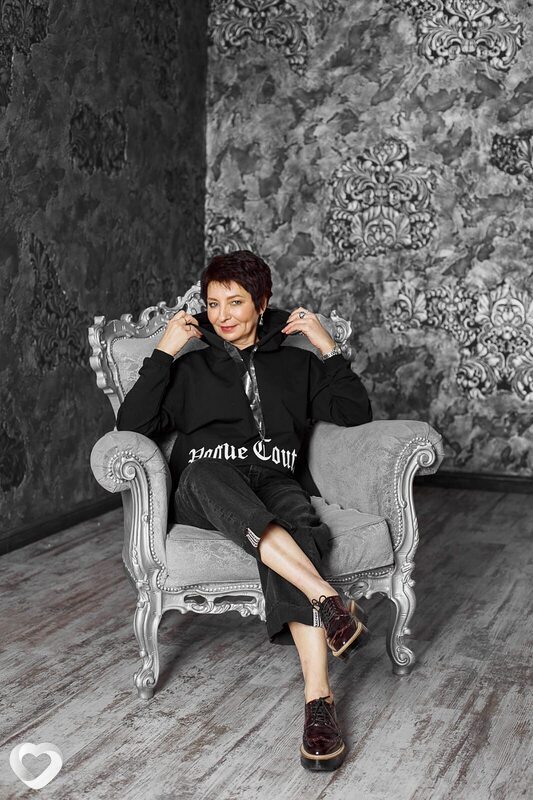 Mia, 51, Ижевске — анкета №957641