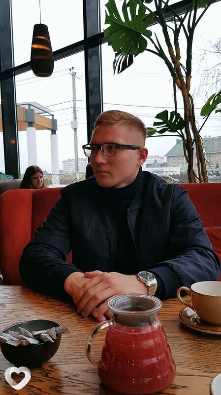Иван, 22, Москве — анкета №957814
