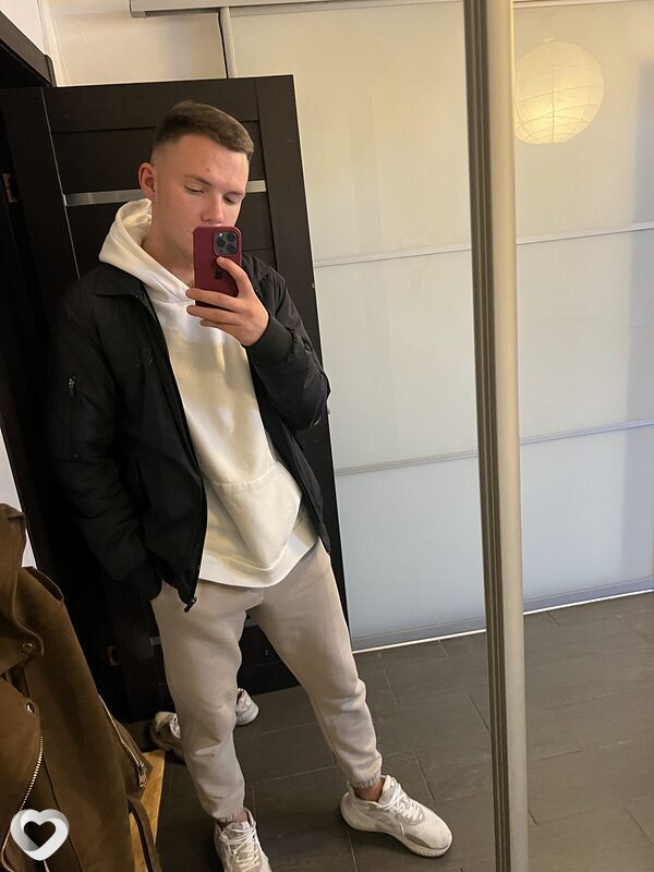 Влад, 23, Санкт-Петербурге — анкета №957914