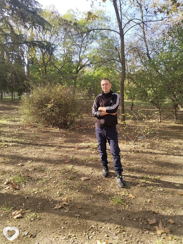 Viktor, 39, Омске — анкета №957936