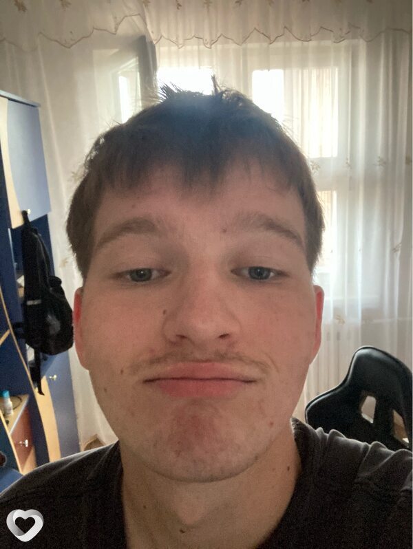 Илья, 23, Гомеле — анкета №957938