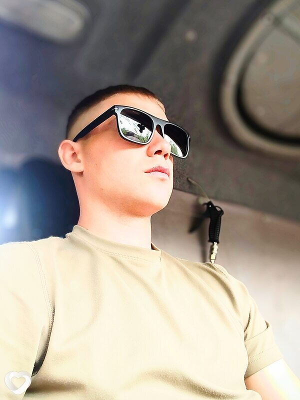 Андрей, 21, Гукове — анкета №958038