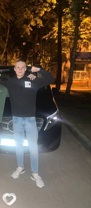 Максим, 22, Химках — анкета №958439