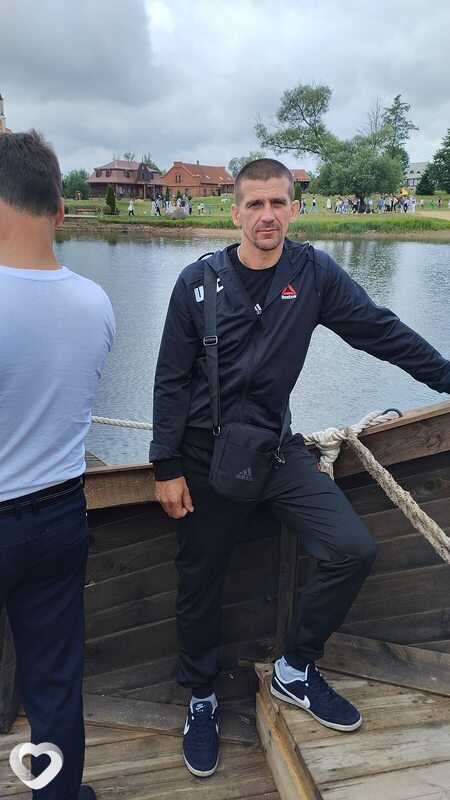 Дмитрий, 41, Кореличах — анкета №958606