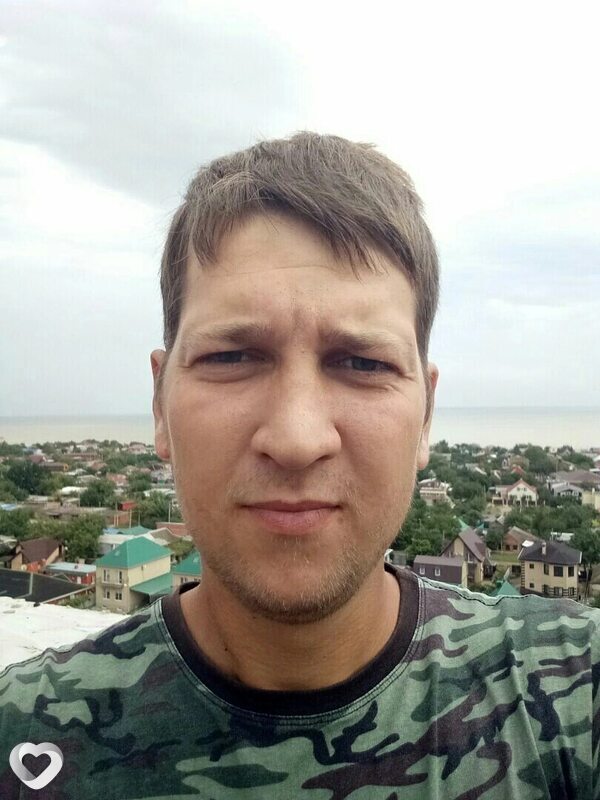 Артём, 32, Ейске — анкета №958783
