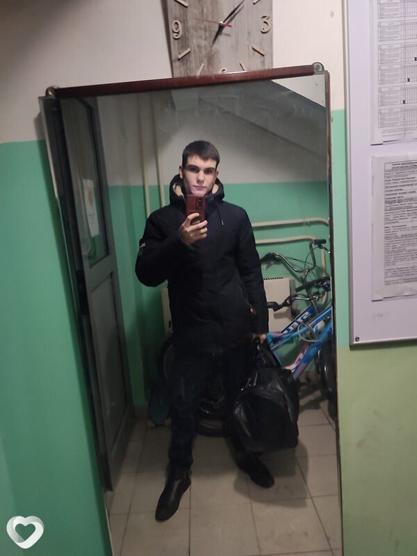 Михаил, 22, Москве — анкета №959034