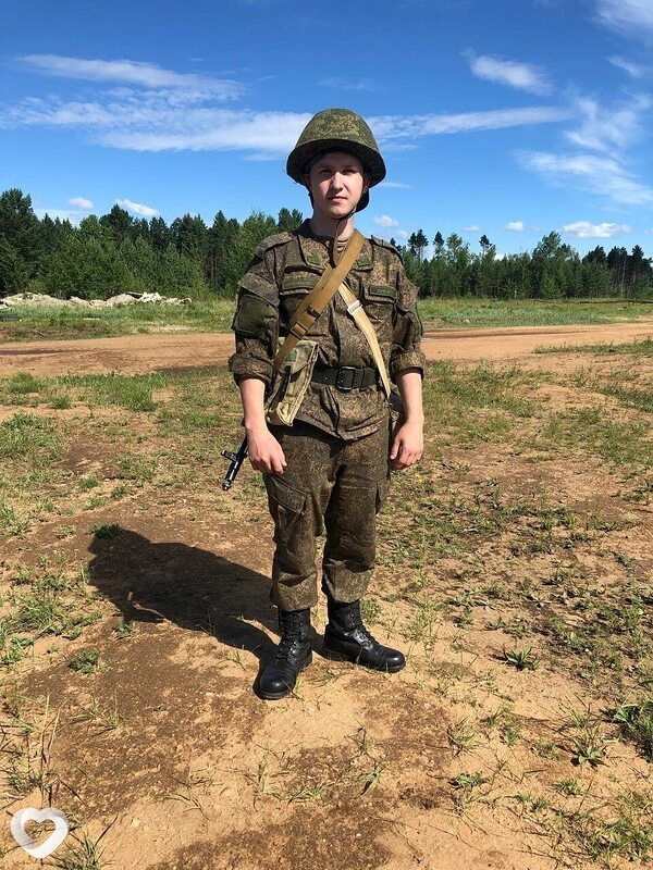 Кирилл, 25, Соликамске — анкета №959307