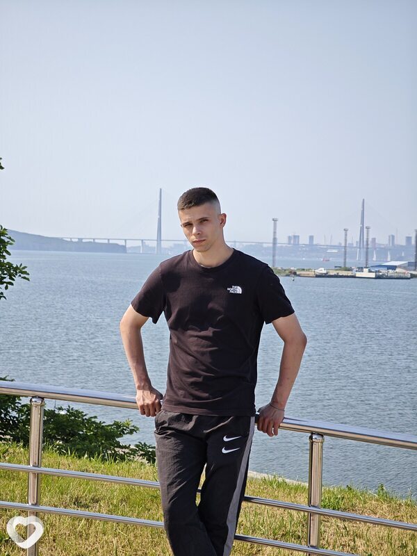 Илья, 26, Владивостоке — анкета №959829