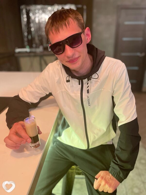 Вадим, 29, Березниках — анкета №960593