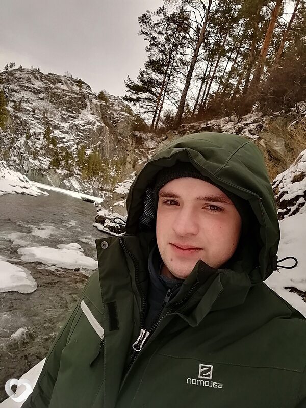 Антон, 31, Новоалтайске — анкета №960557