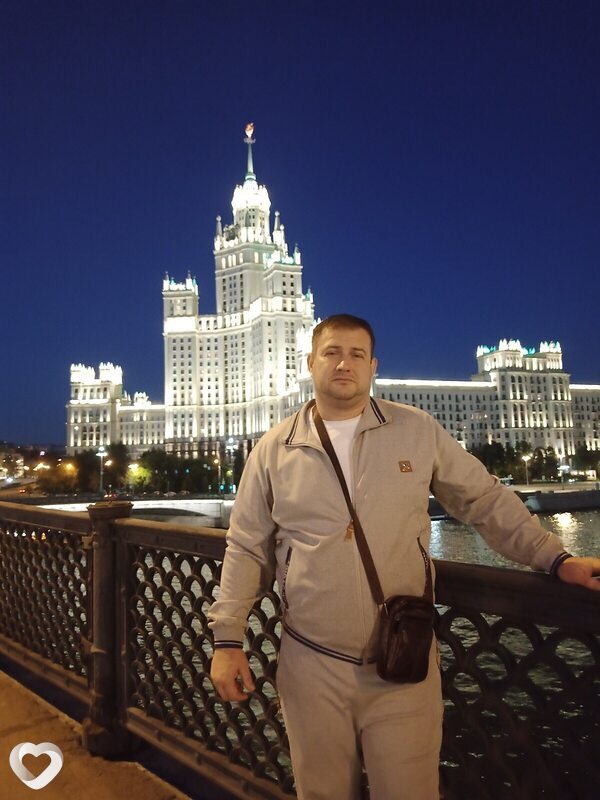 Владимир, 39, Ялте — анкета №960803