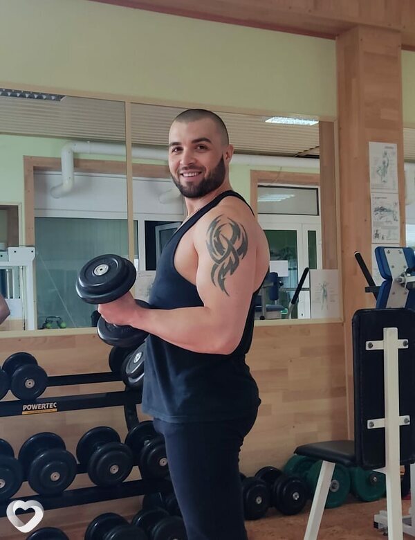 Александр, 41, Ханты-Мансийске — анкета №960808