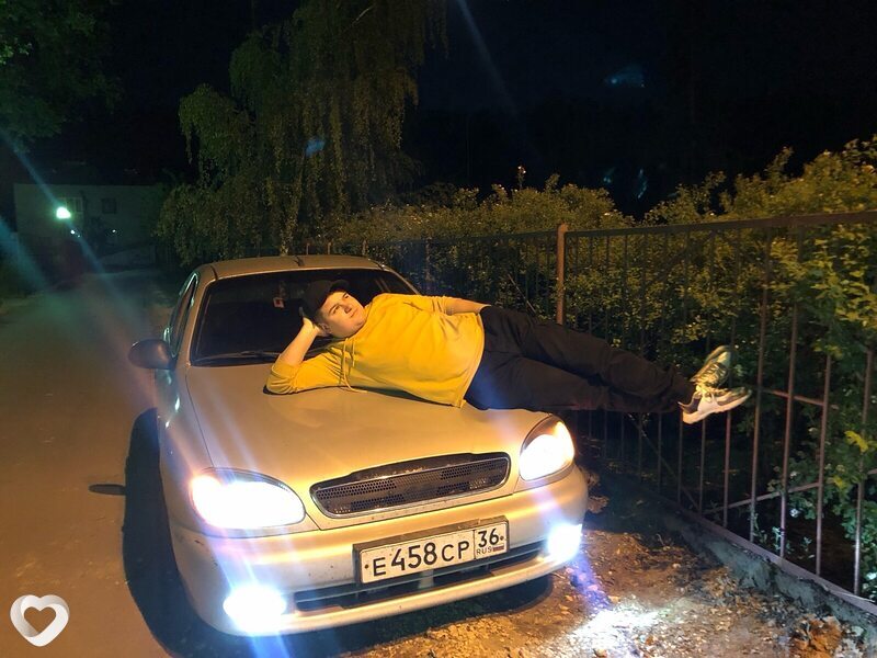 Максим, 23, Воронеже — анкета №961018