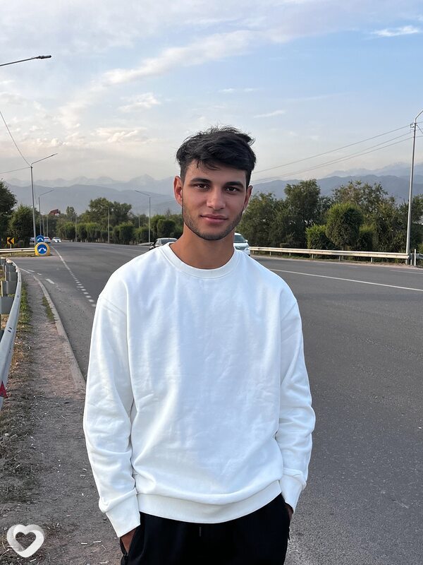 Рустам, 26, Алматы — анкета №961153