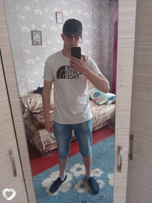 Сашка, 22, Гродно — анкета №961307